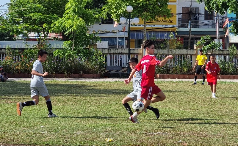 Thị trấn Đô Lương: Tổ chức giải bóng đá thiếu niên nhi đồng hè 2022