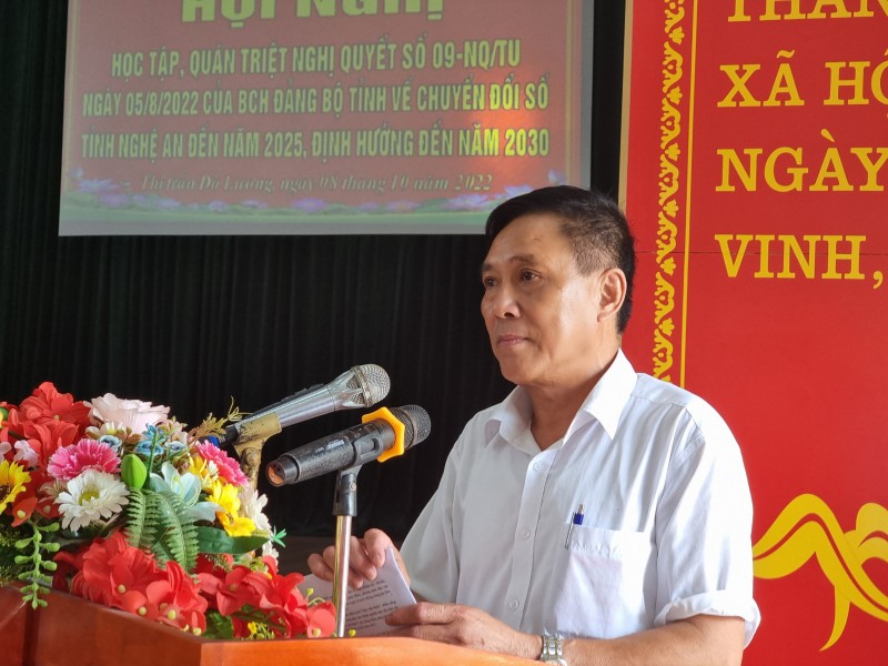 Đảng bộ Thị trấn Đô Lương tổ chức Lễ trao huy hiệu Đảng và sơ kết công tác xây dựng Đảng 9 tháng năm 2022